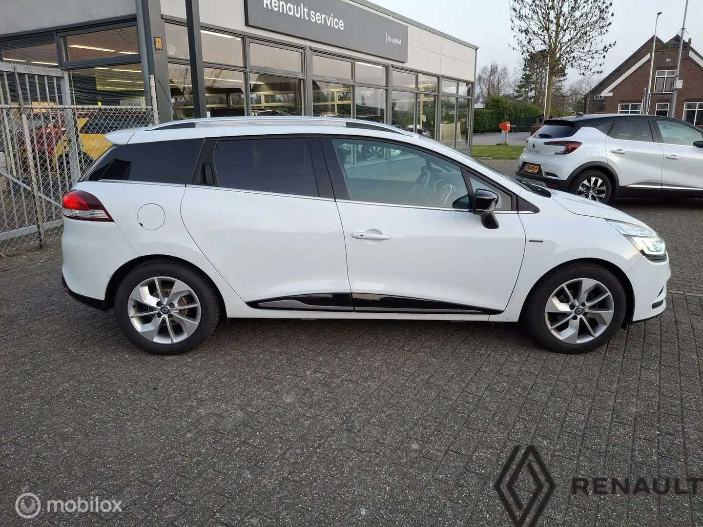 Renault Clio Estate 0.9 TCe Limited Wit - 2