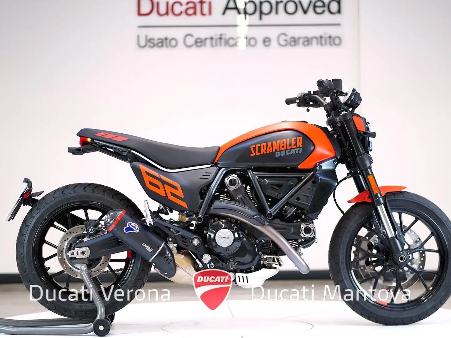 Ducati Scrambler Scrambler 800 Full Throttle solo 53 km! Rosso - 1