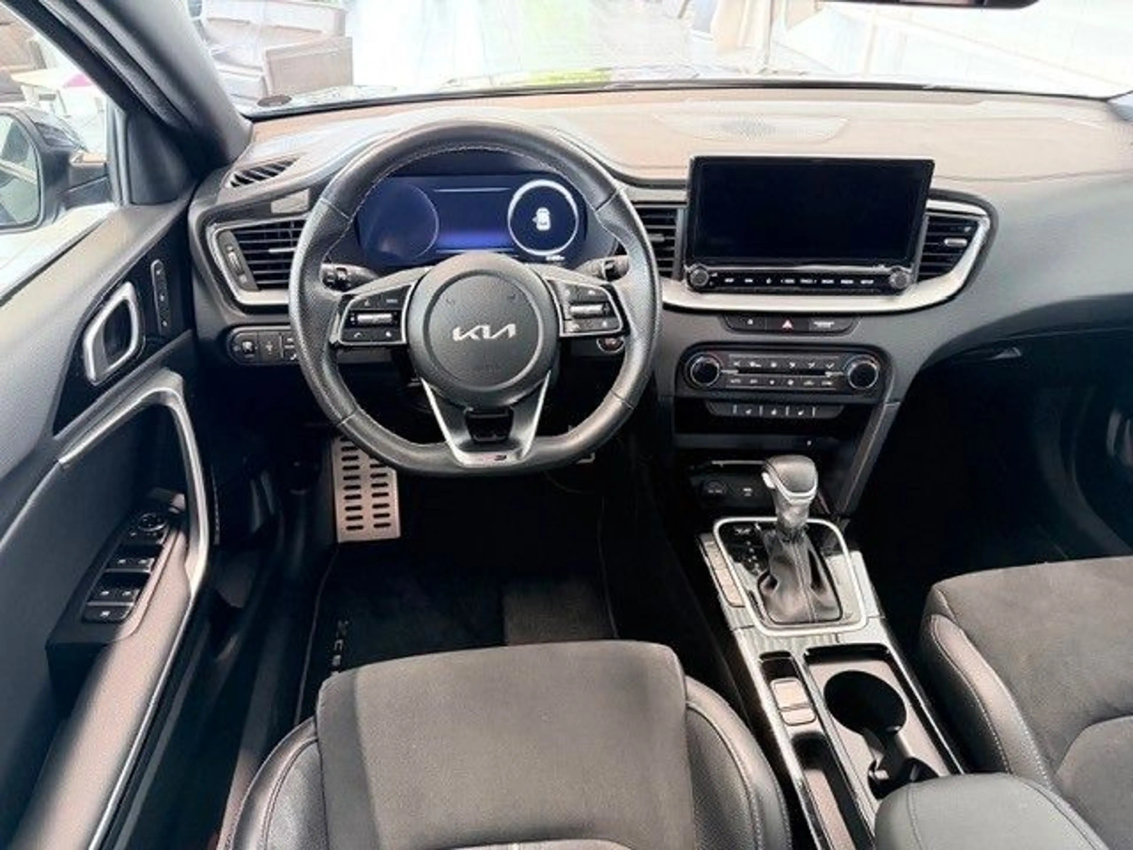 Kia XCeed 1.5T GT Line LEDER - AHK — photo 9