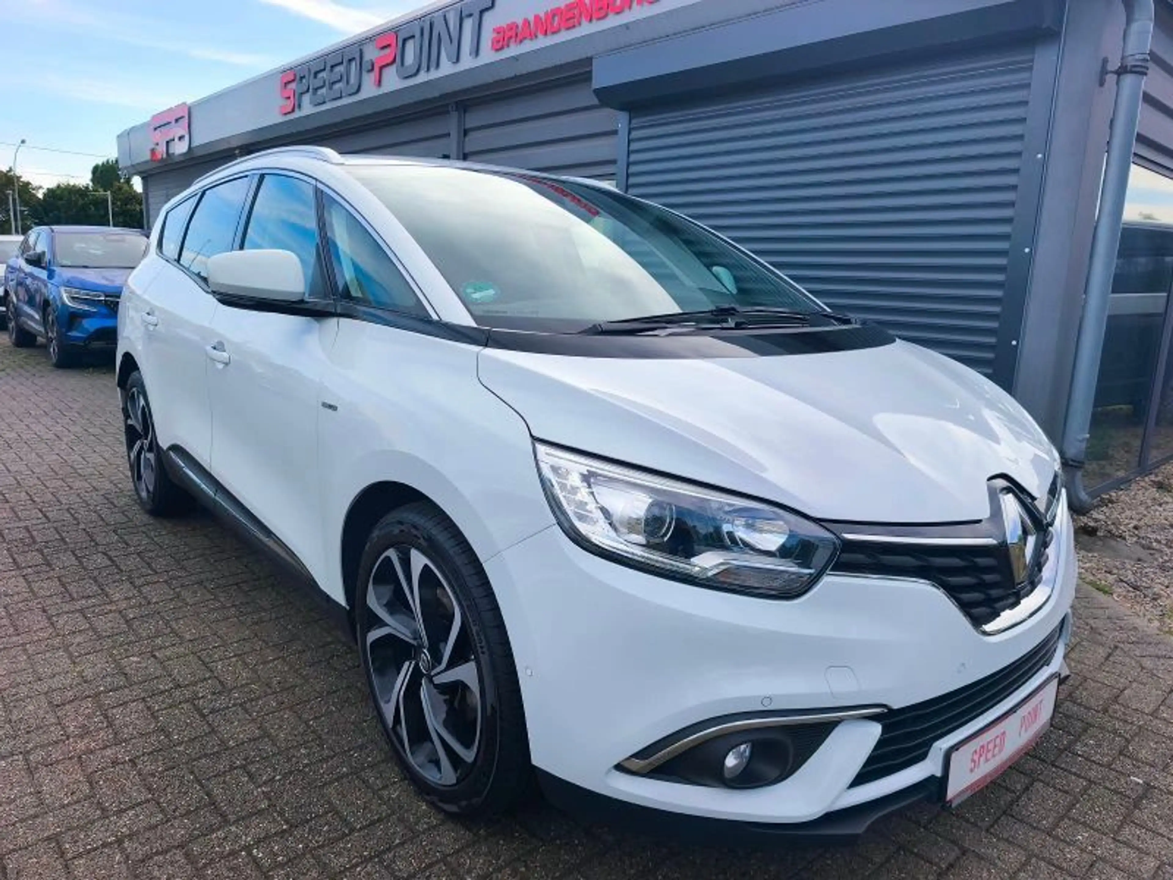 Renault Scenic IV Grand BOSE Edition/PDC/Massage/Navi — photo 2