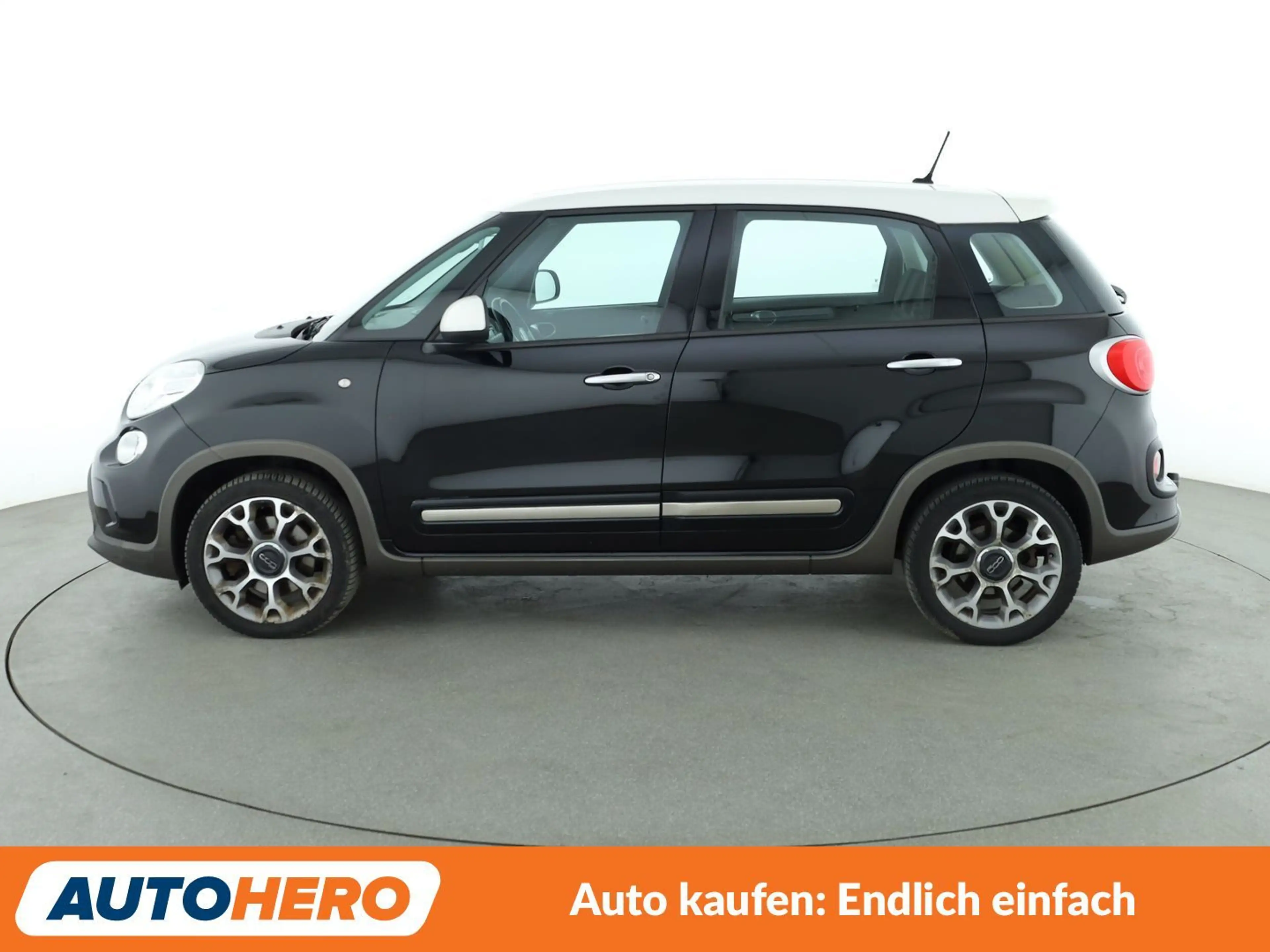 Fiat 500L 1.4 Turbo Trekking*NAVI*PDC*AHK*KLIMA* — photo 3