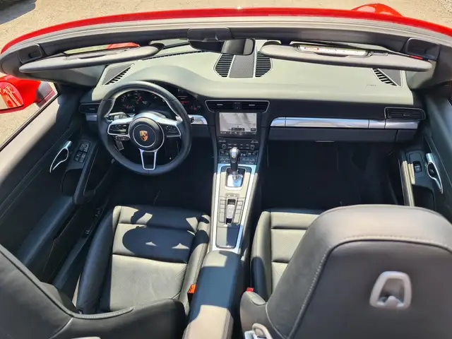 Porsche 911 Carrera Cabrio  (991)  "wie neu" Ansicht 8