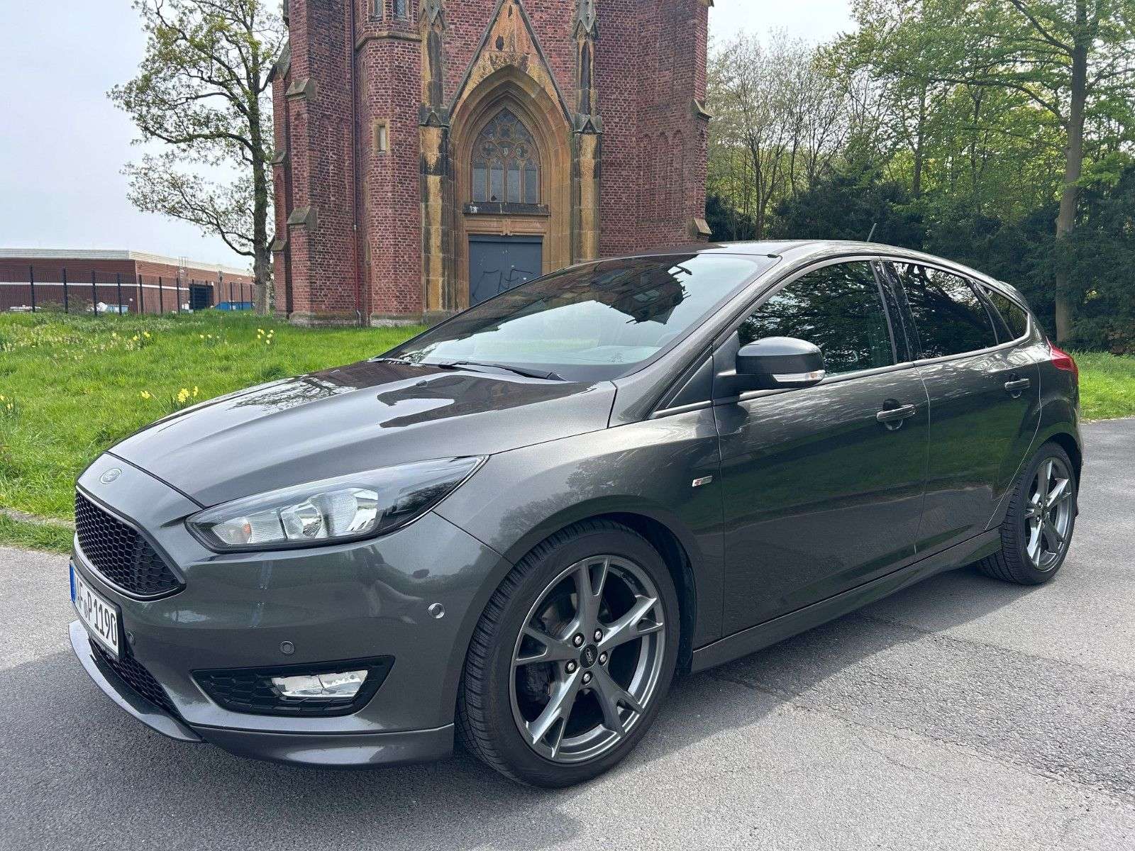 Second hand Ford Focus 1.0