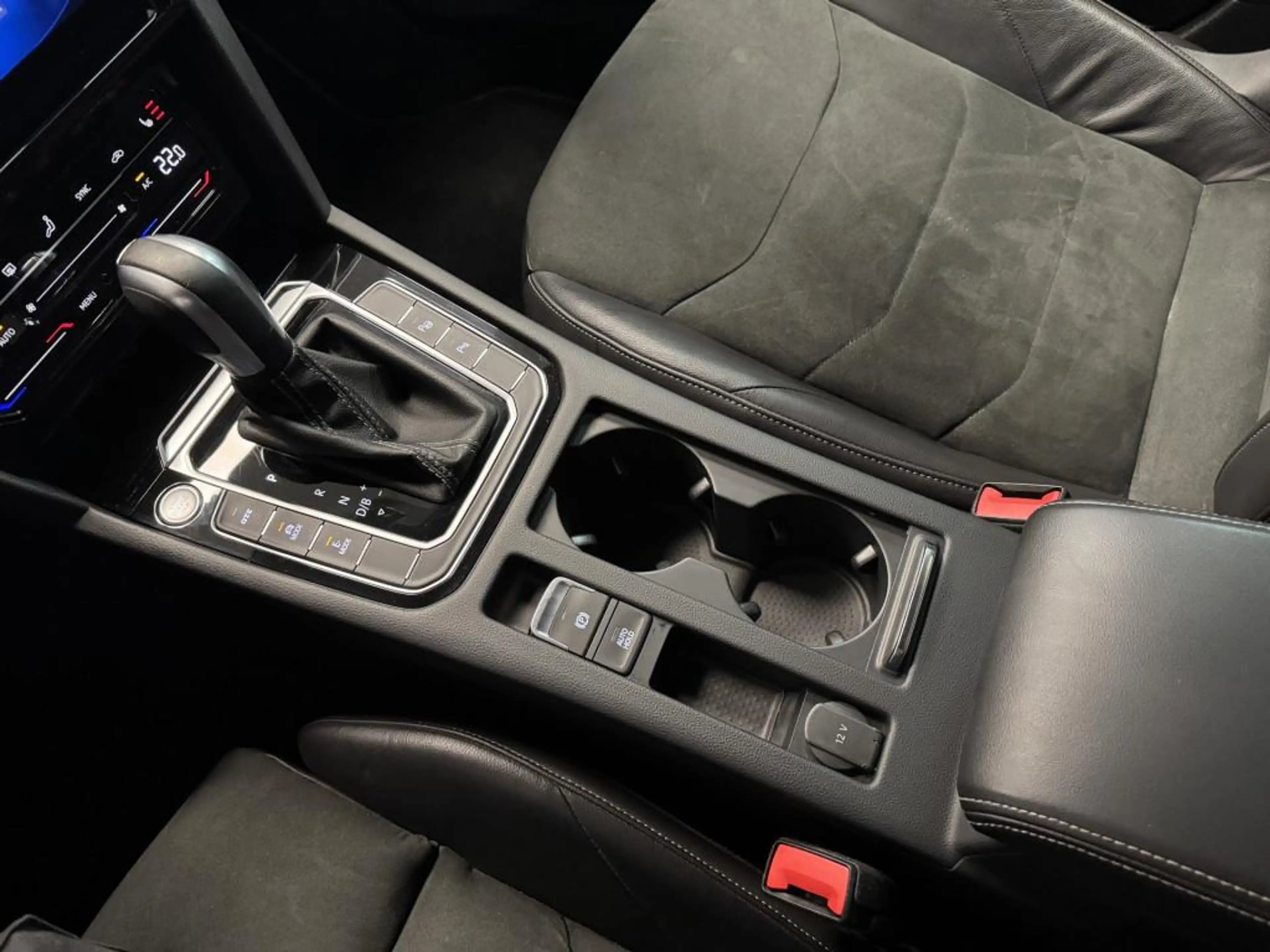 Volkswagen Arteon Shooting Brake 1.4 TSI eHybrid R-Line | Camera | S — photo 15