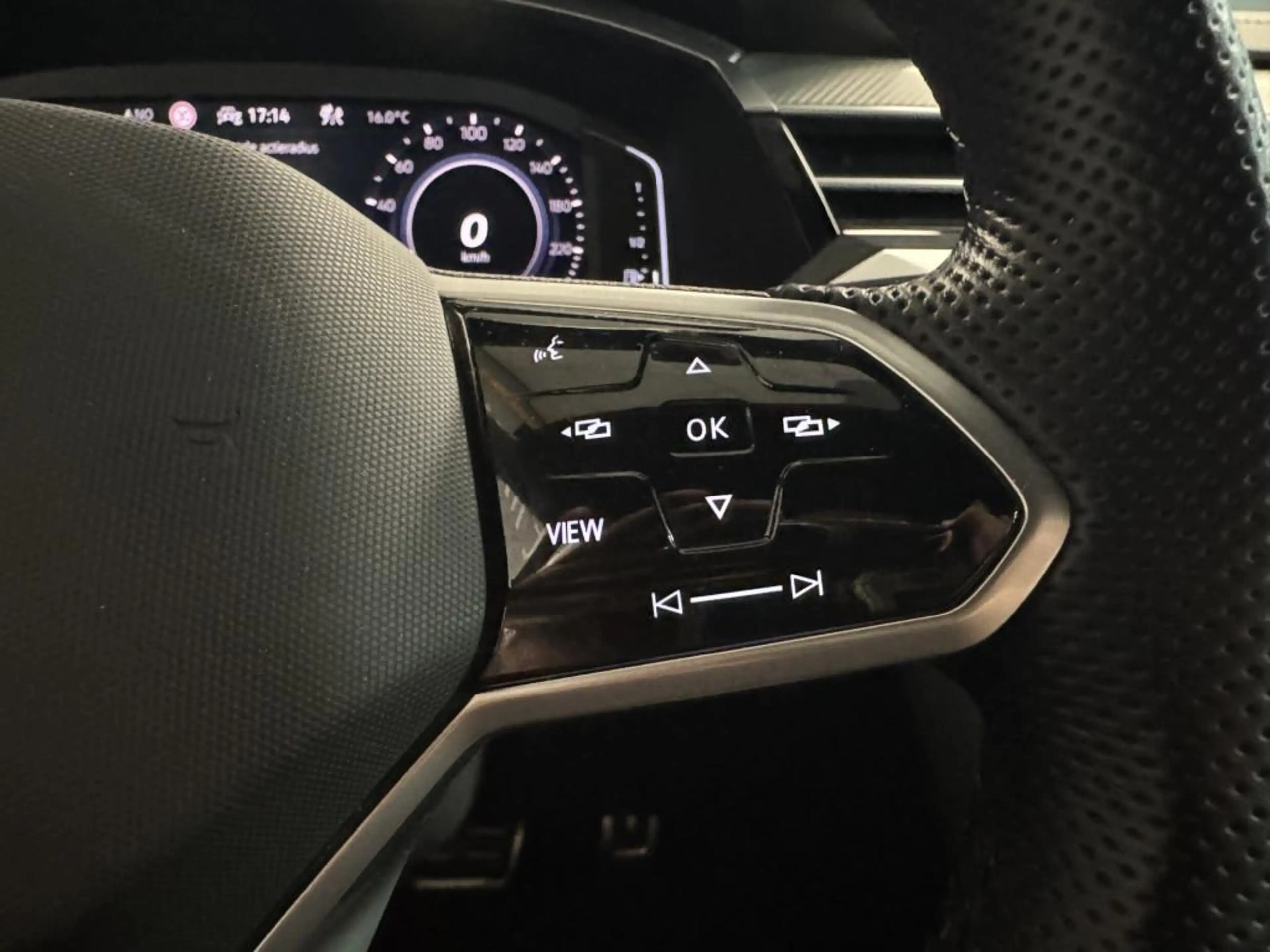 Volkswagen Arteon Shooting Brake 1.4 TSI eHybrid R-Line | Camera | S — photo 9