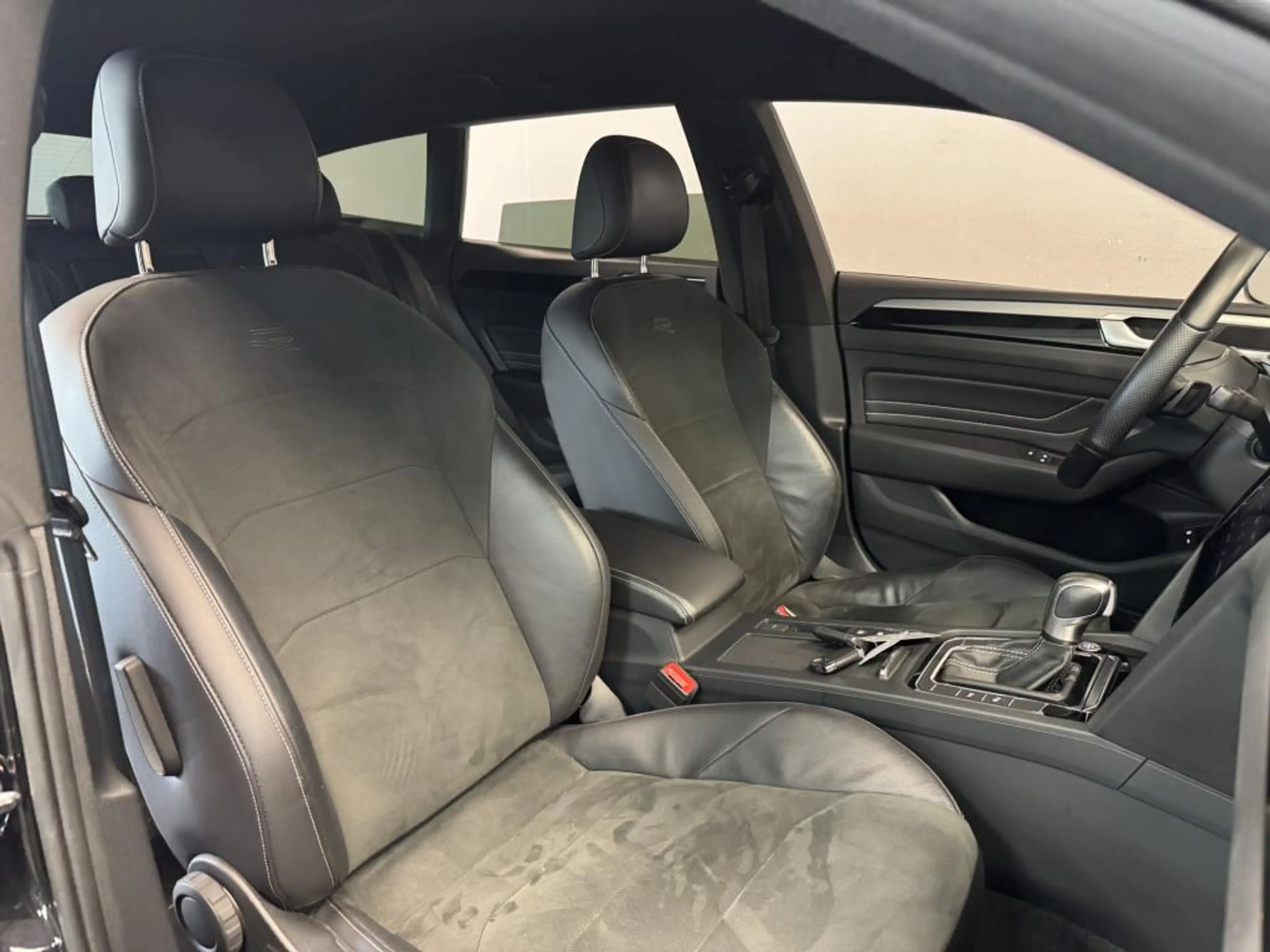Volkswagen Arteon Shooting Brake 1.4 TSI eHybrid R-Line | Camera | S — photo 24