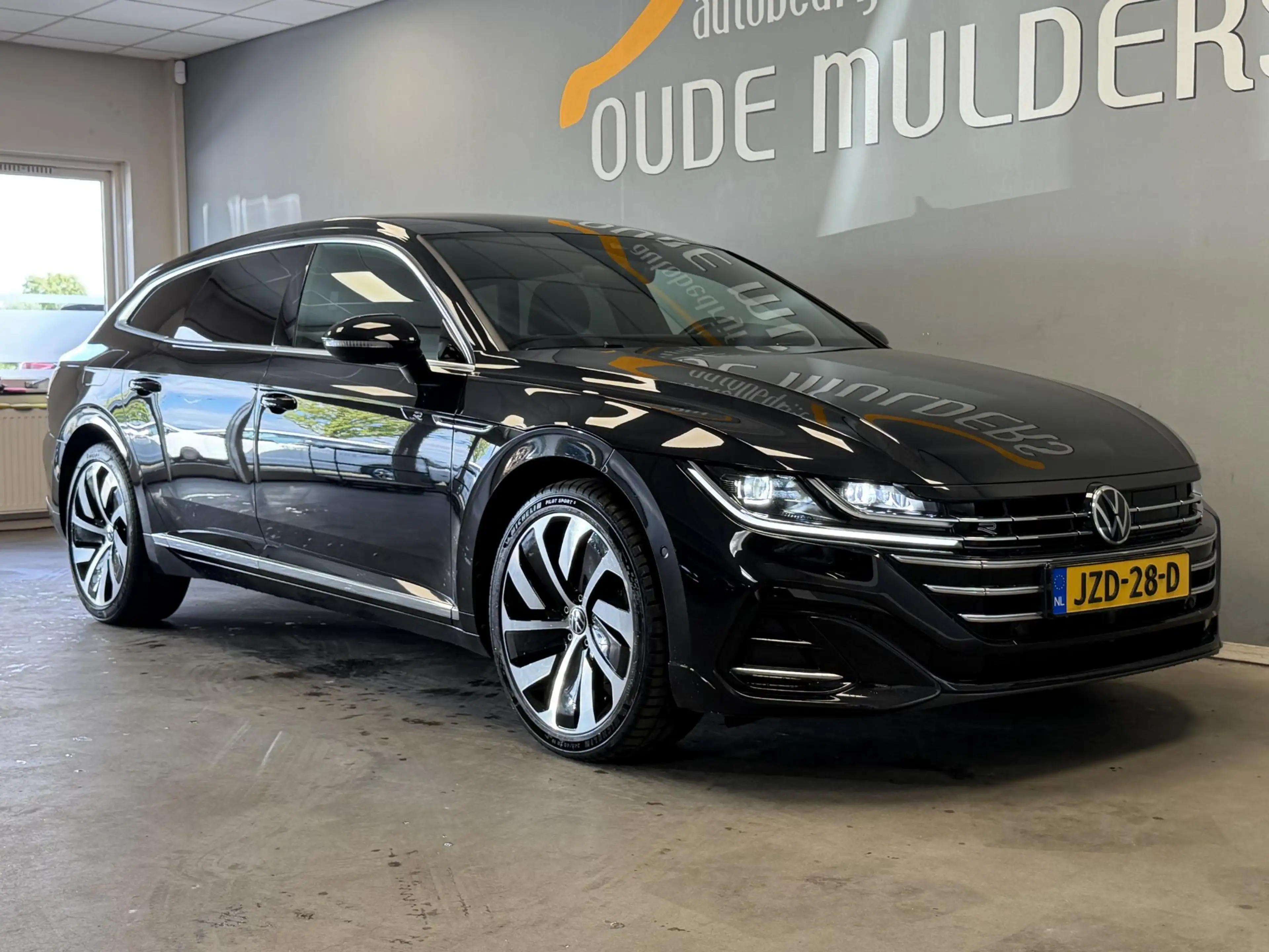 Volkswagen Arteon Shooting Brake 1.4 TSI eHybrid R-Line | Camera | S — photo 6