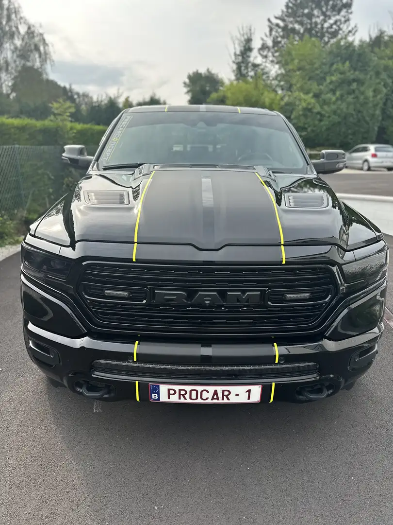 Dodge RAM Limited 5,7 V8 - LPG - 69900 htva - 1