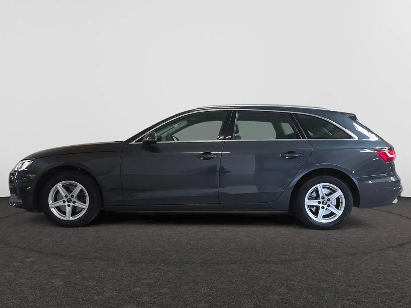 Audi A4 Avant Business Edition Attraction 35 TFSI Gris - 2
