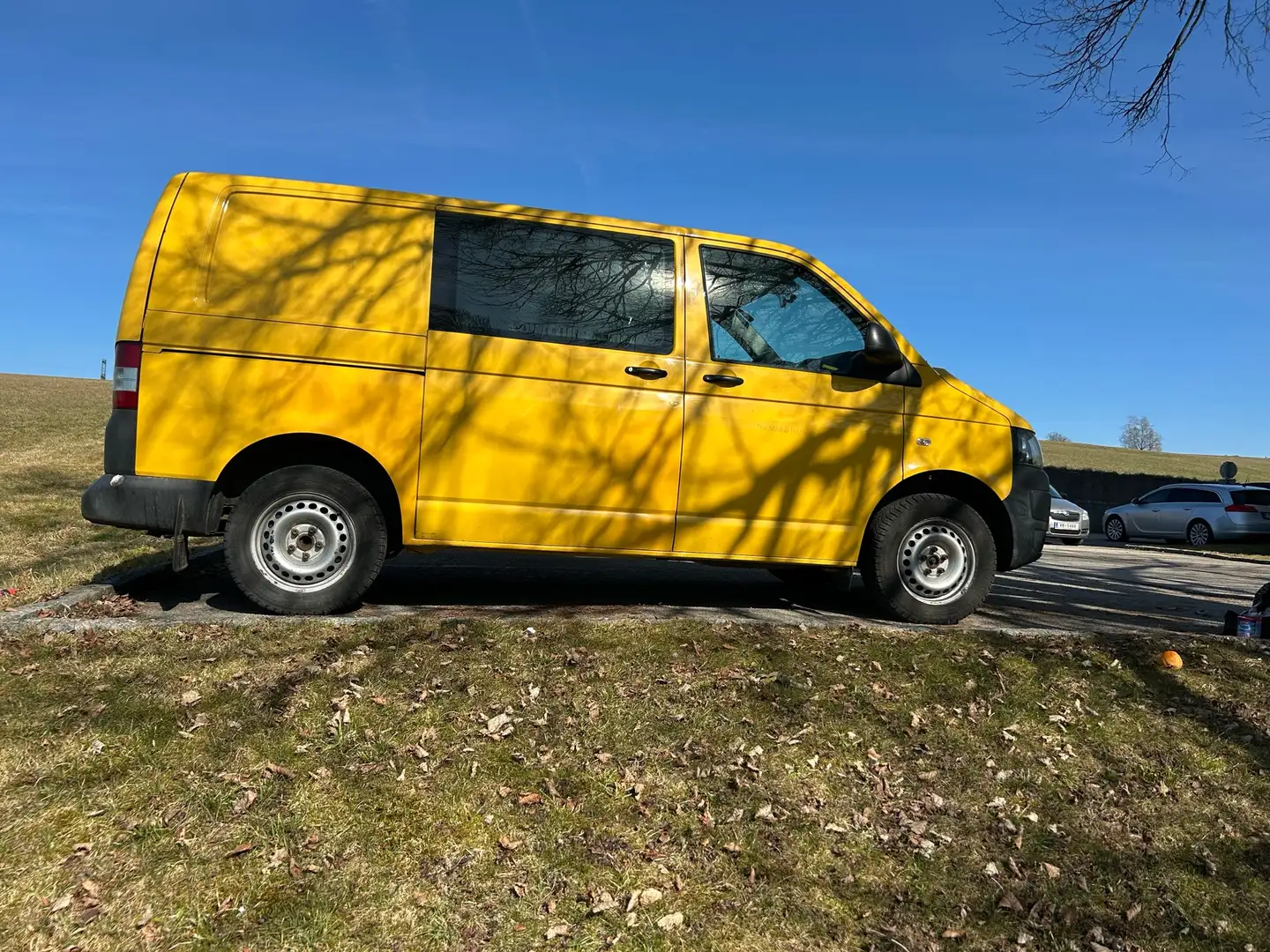 Volkswagen T5 Transporter - 2