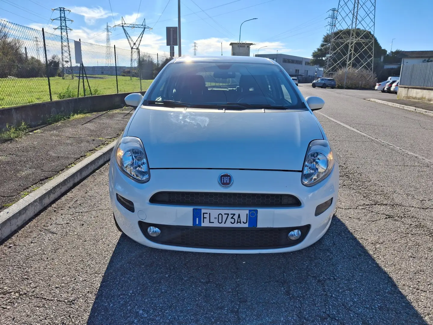 Fiat Punto Punto III 2012 5p 1.4 natural power Lounge Wit - 2