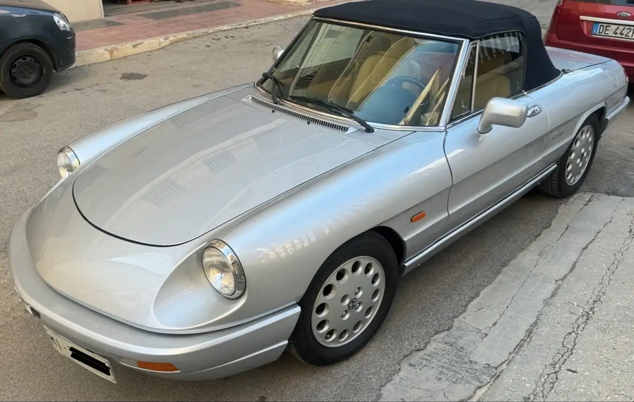 Alfa Romeo Spider Duetto 2.0, foto 3