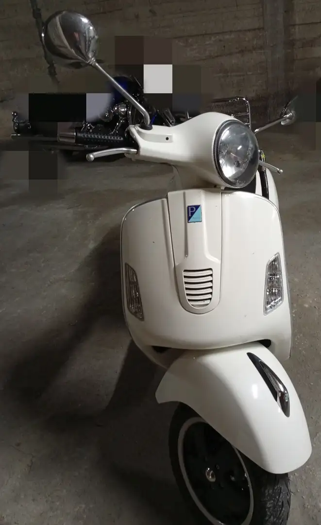 Piaggio GTS 300 super Bianco - 1