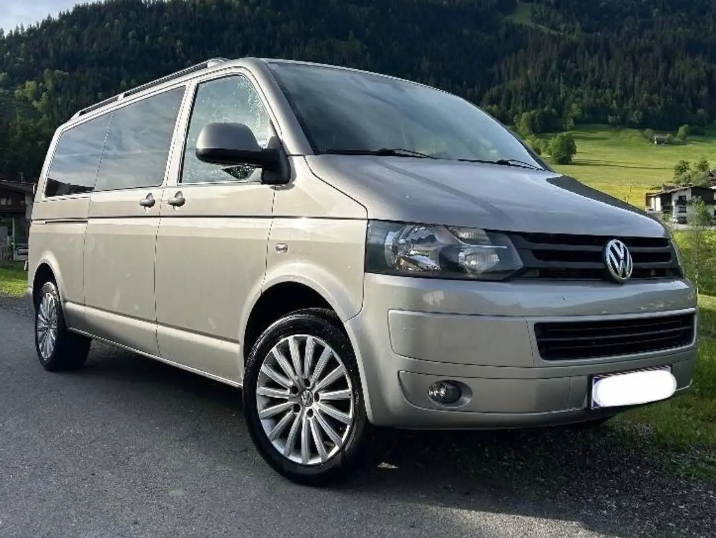 Volkswagen T5 Kombi HD-Kombi LR 2,0 TDI DSG D-PF Beige - 1