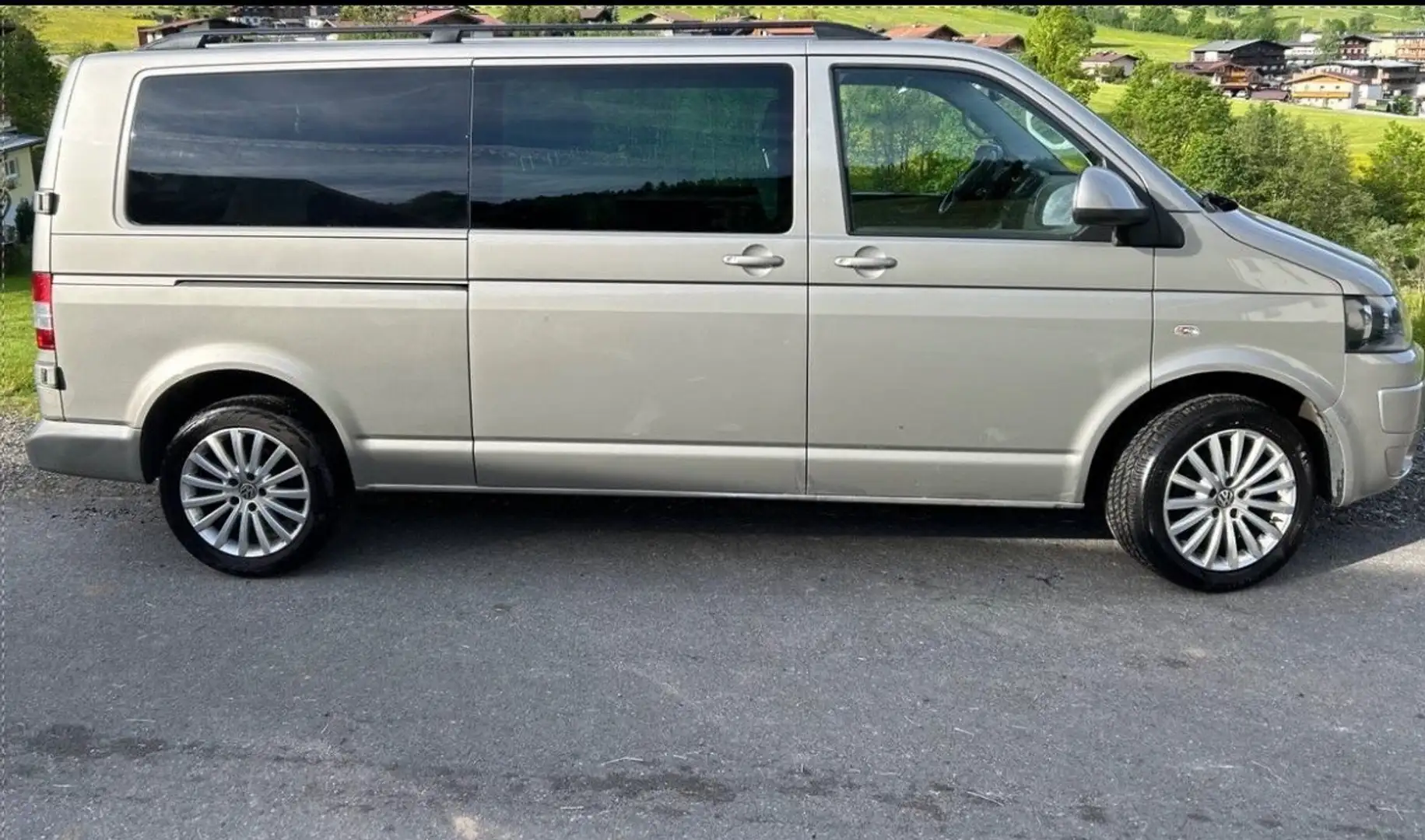 Volkswagen T5 Kombi HD-Kombi LR 2,0 TDI DSG D-PF Beige - 2