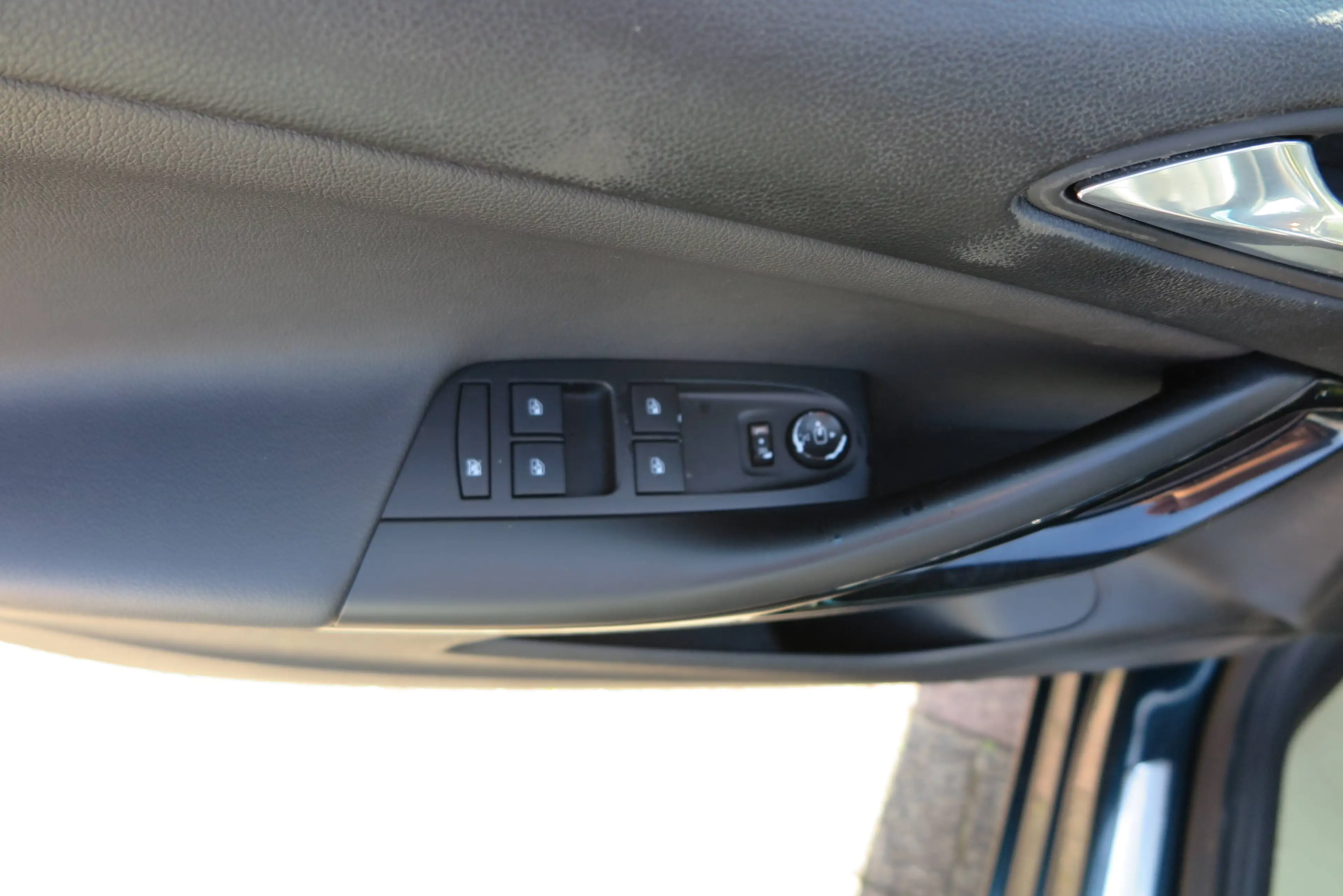 Opel Astra Sports Tourer Ultimate Start/Stop — photo 8