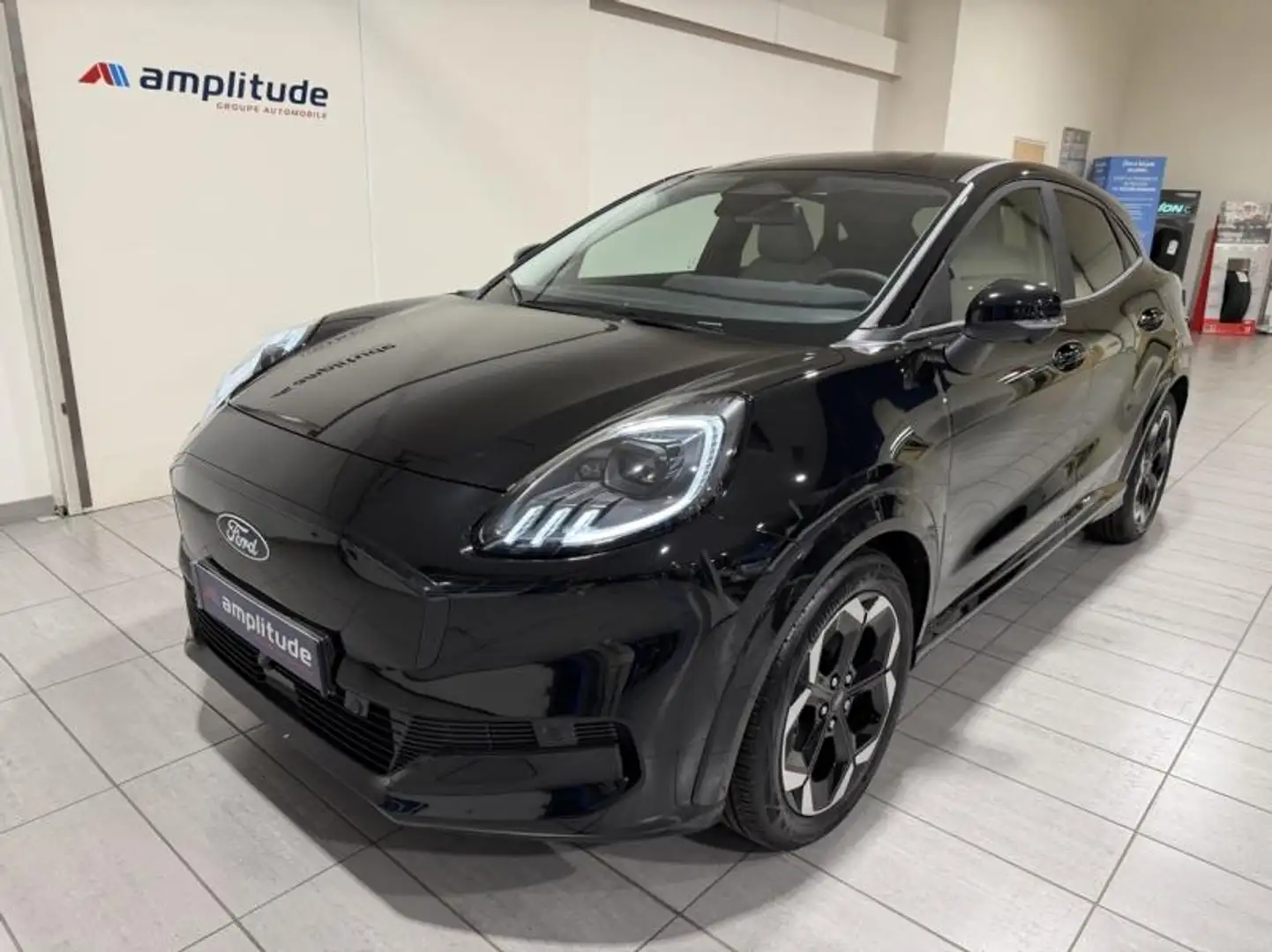 Ford Puma Gen-E Gen-E 168ch Standard Range 43 kWh Premium Schwarz - 1