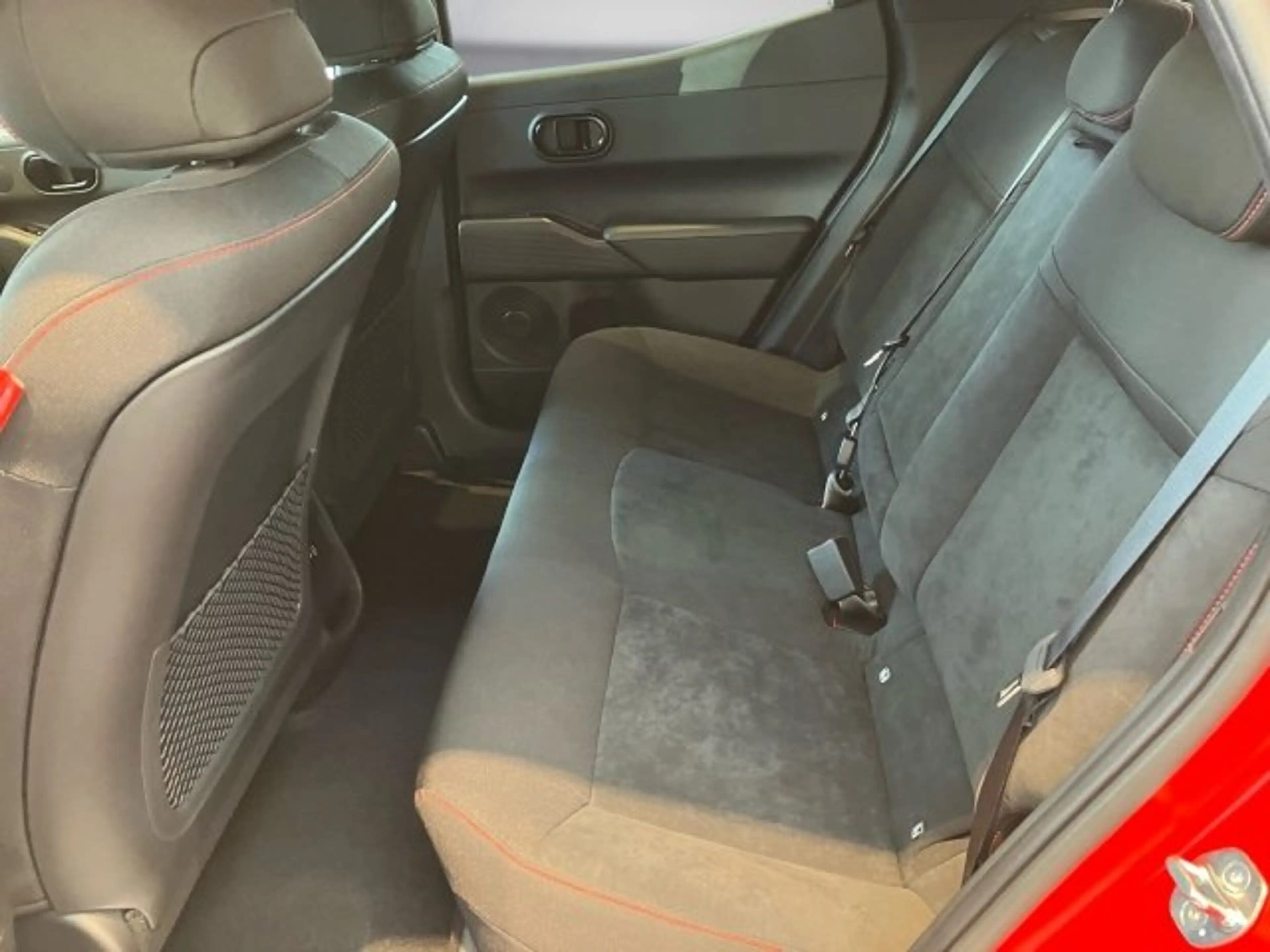 Hyundai IONIQ 3 N LINE EVO 61 kWh — photo 12