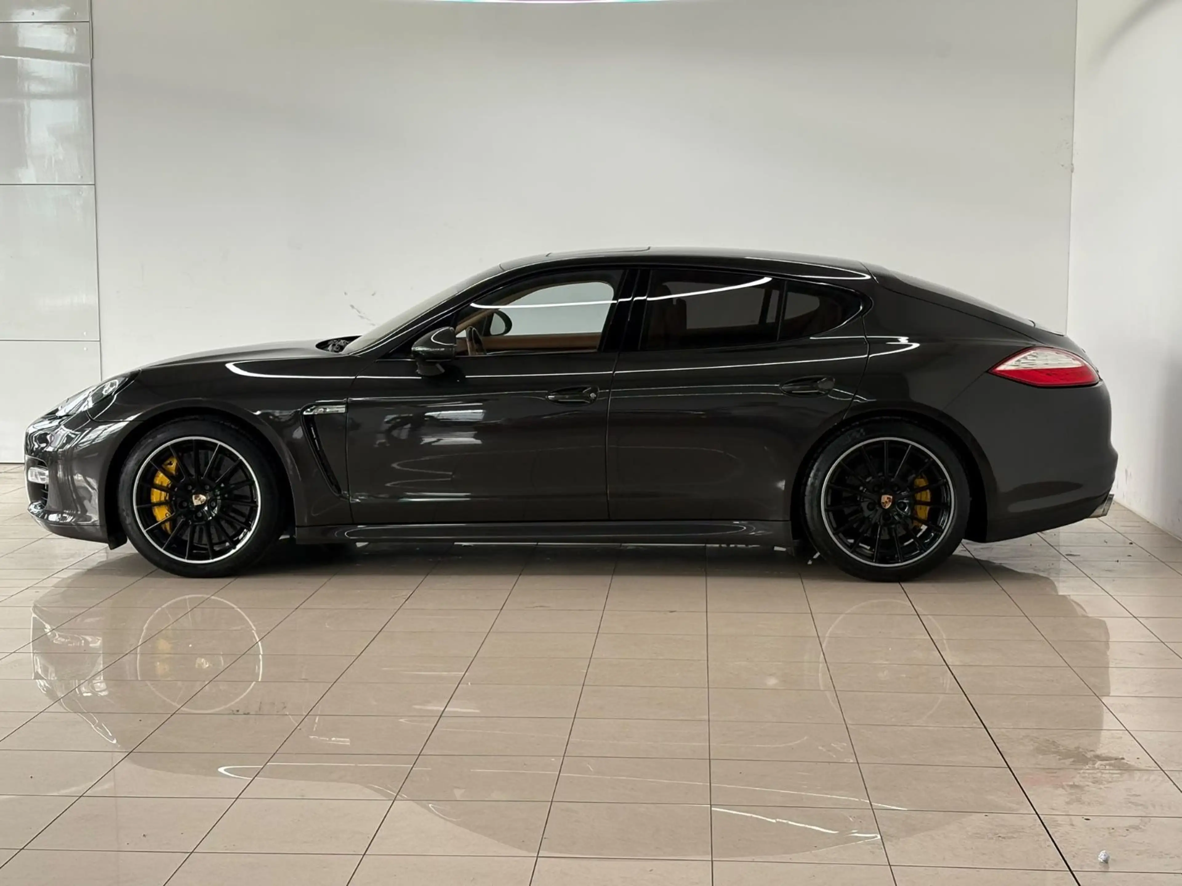 Porsche Panamera Turbo PANO BURMES Keramik FirstClass Fo — photo 5
