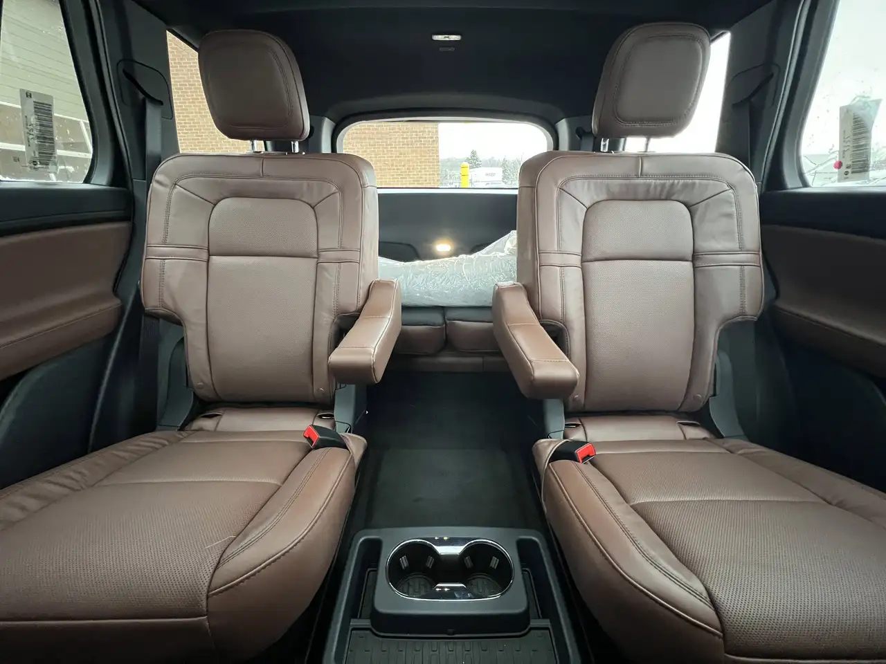 Lincoln Aviator снимка Lincoln Aviator