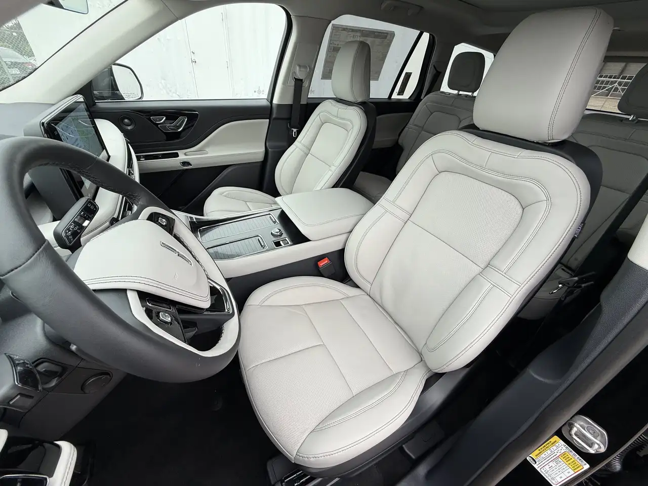 Lincoln Aviator photo Lincoln Aviator