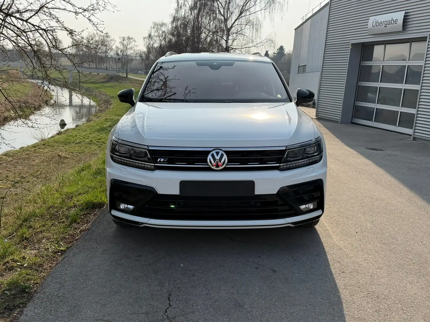 Volkswagen Tiguan Allspace Highline 4Motion Weiß - 2