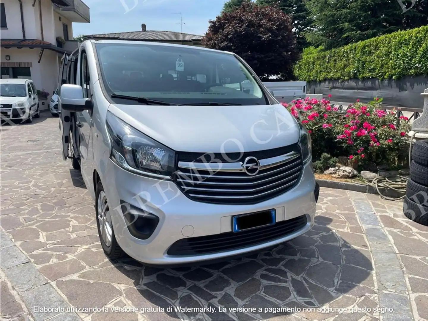 Opel Vivaro 27 1.6 CDTI PC-TN Combi Szary - 2