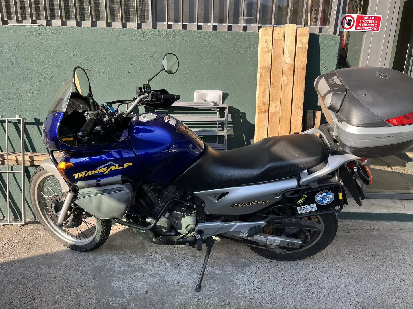 Honda Transalp - 2