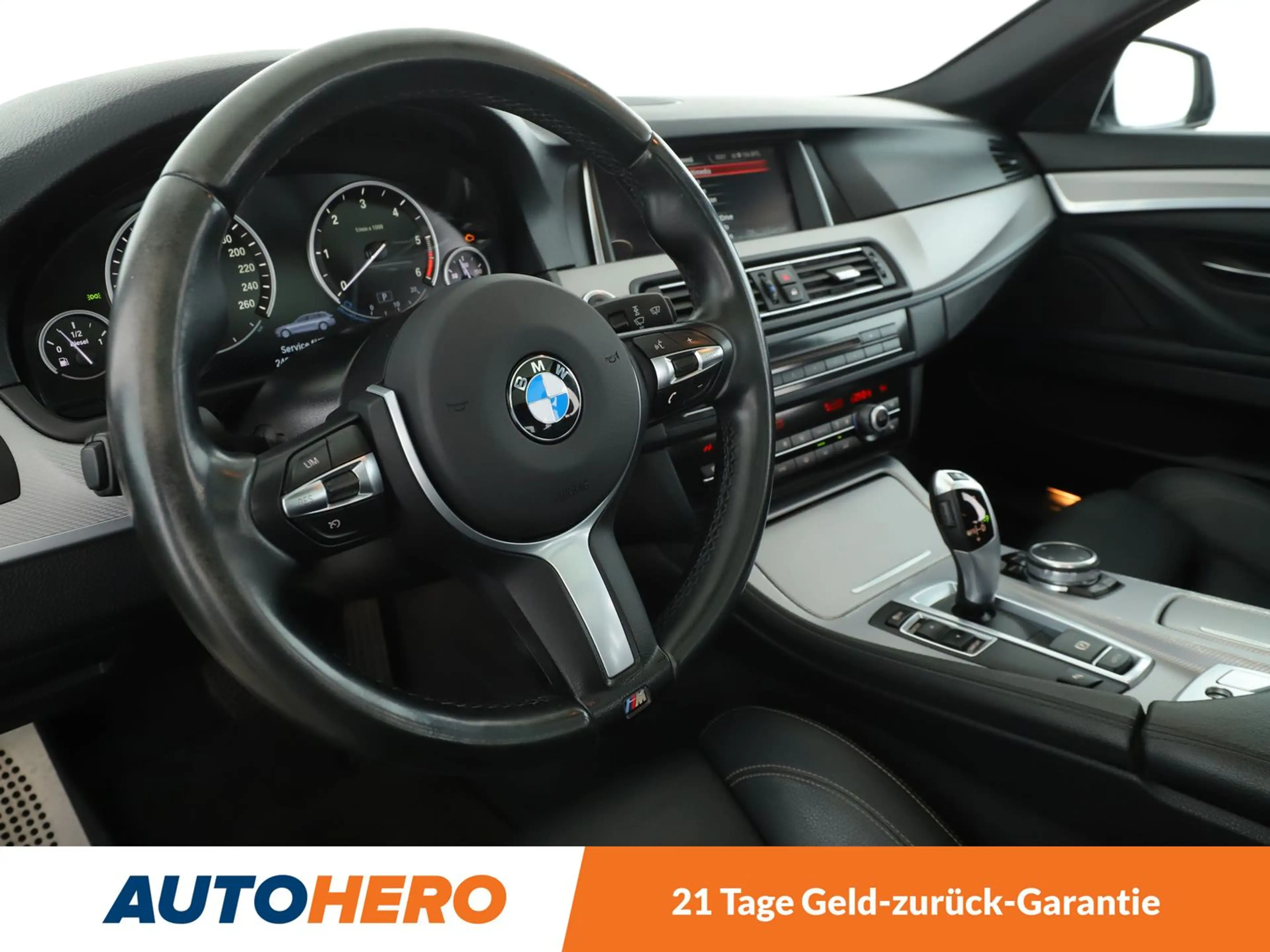 BMW 525 525d Aut.*M-SPORT*NAVI*XENON*PDC*SHZ*TEMPO*ALU* — photo 11