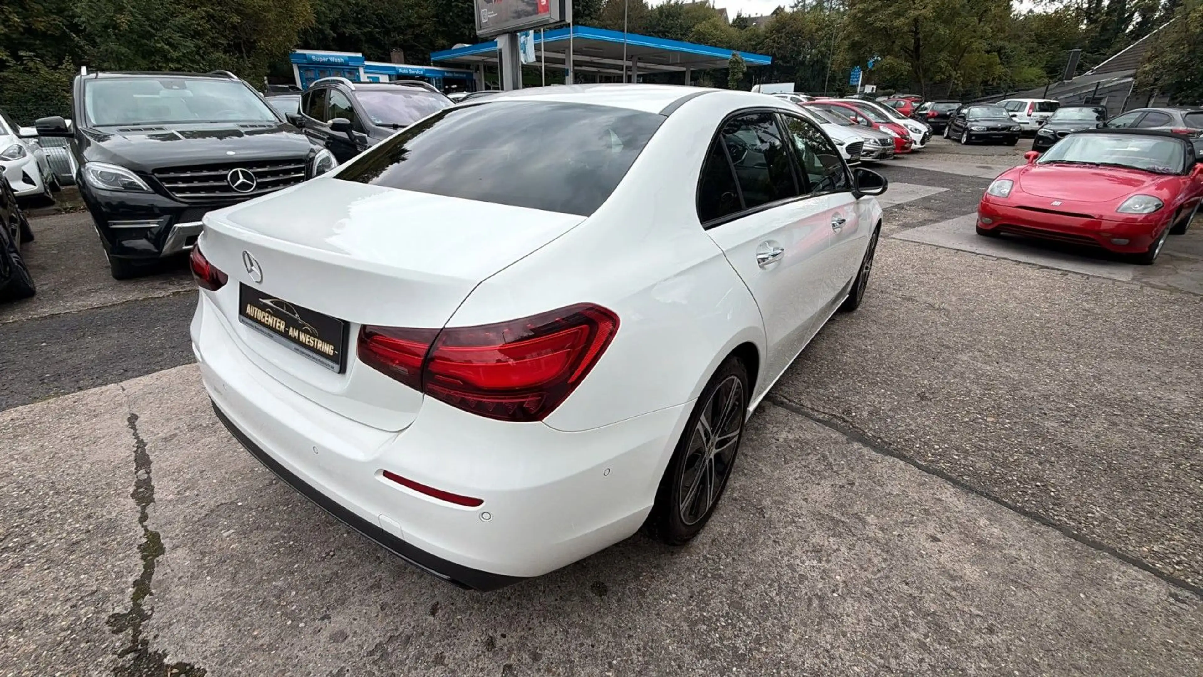 Mercedes-Benz A 200 Limousine/Night/Ambiente/Kamera/Burmester — photo 6