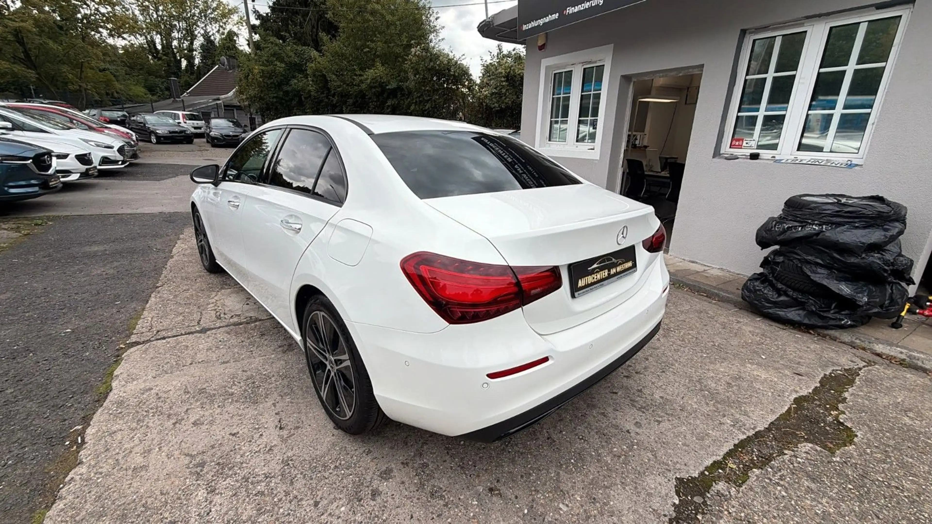 Mercedes-Benz A 200 Limousine/Night/Ambiente/Kamera/Burmester — photo 5