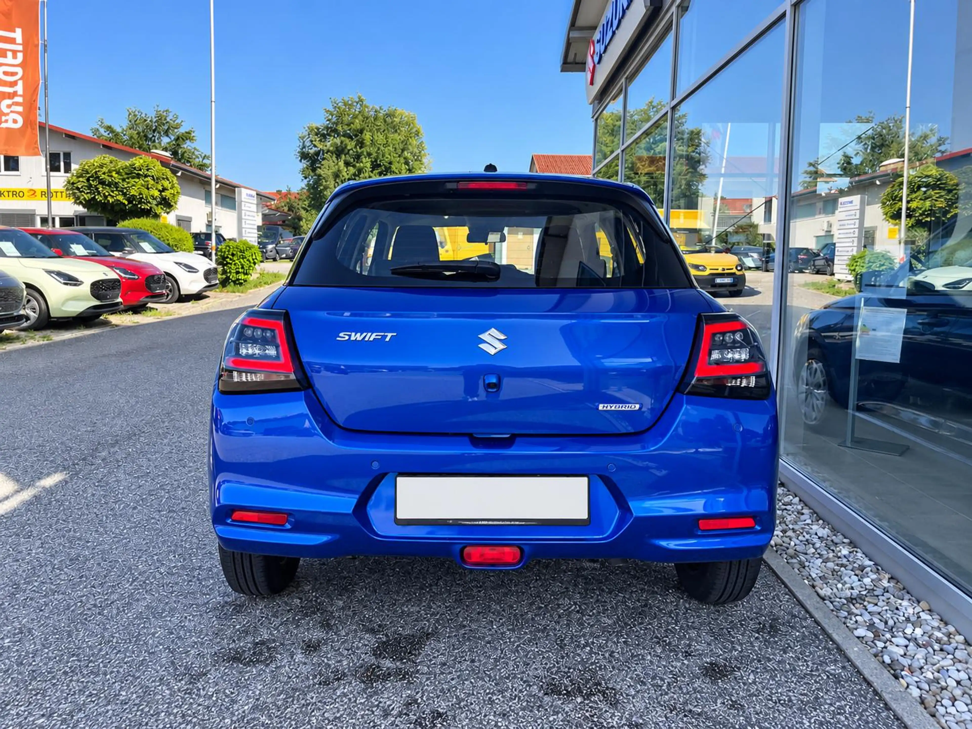 Suzuki Swift 1.2 Dualjet Mild-Hybrid Club 1.2 Liter — photo 6