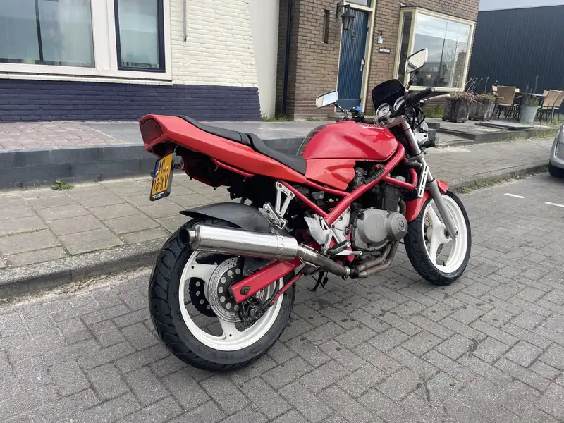 Suzuki Bandit 400 - foto 4