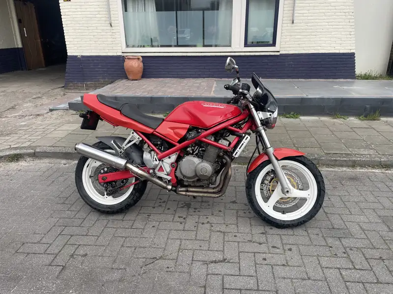 Suzuki Bandit 400 - foto 3
