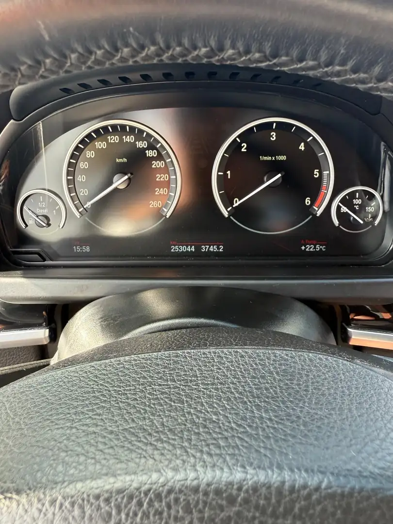 BMW 640 640d Gran Coupé Aut. Schwarz - 2