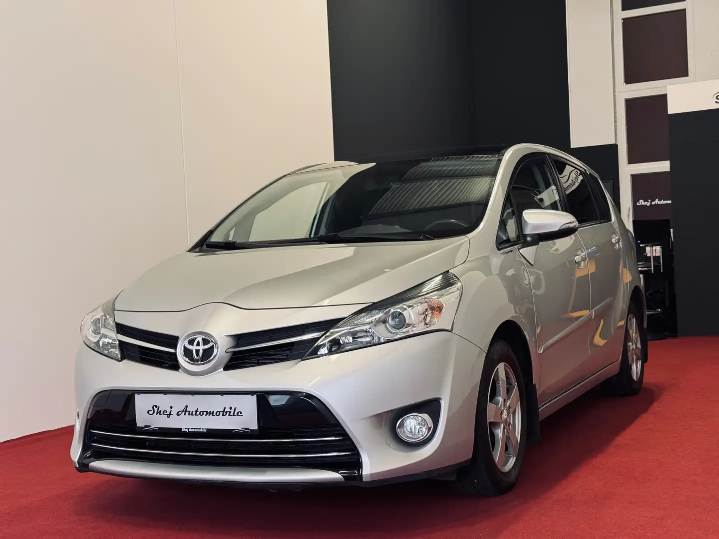 Toyota Verso Basis*1-Besitz*R-Kamera* Grau - 1