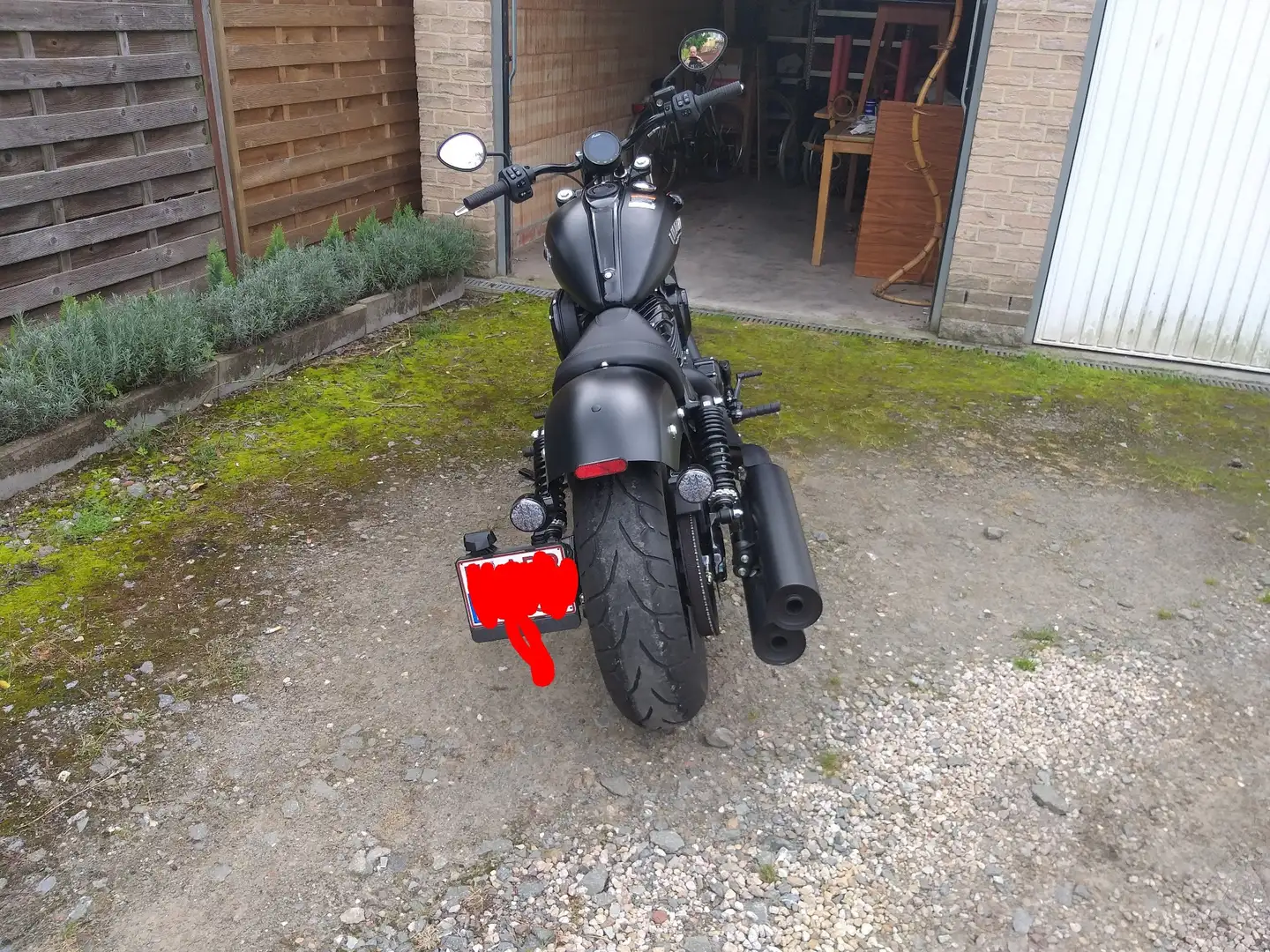 Indian Chief dark horse Fekete - 1