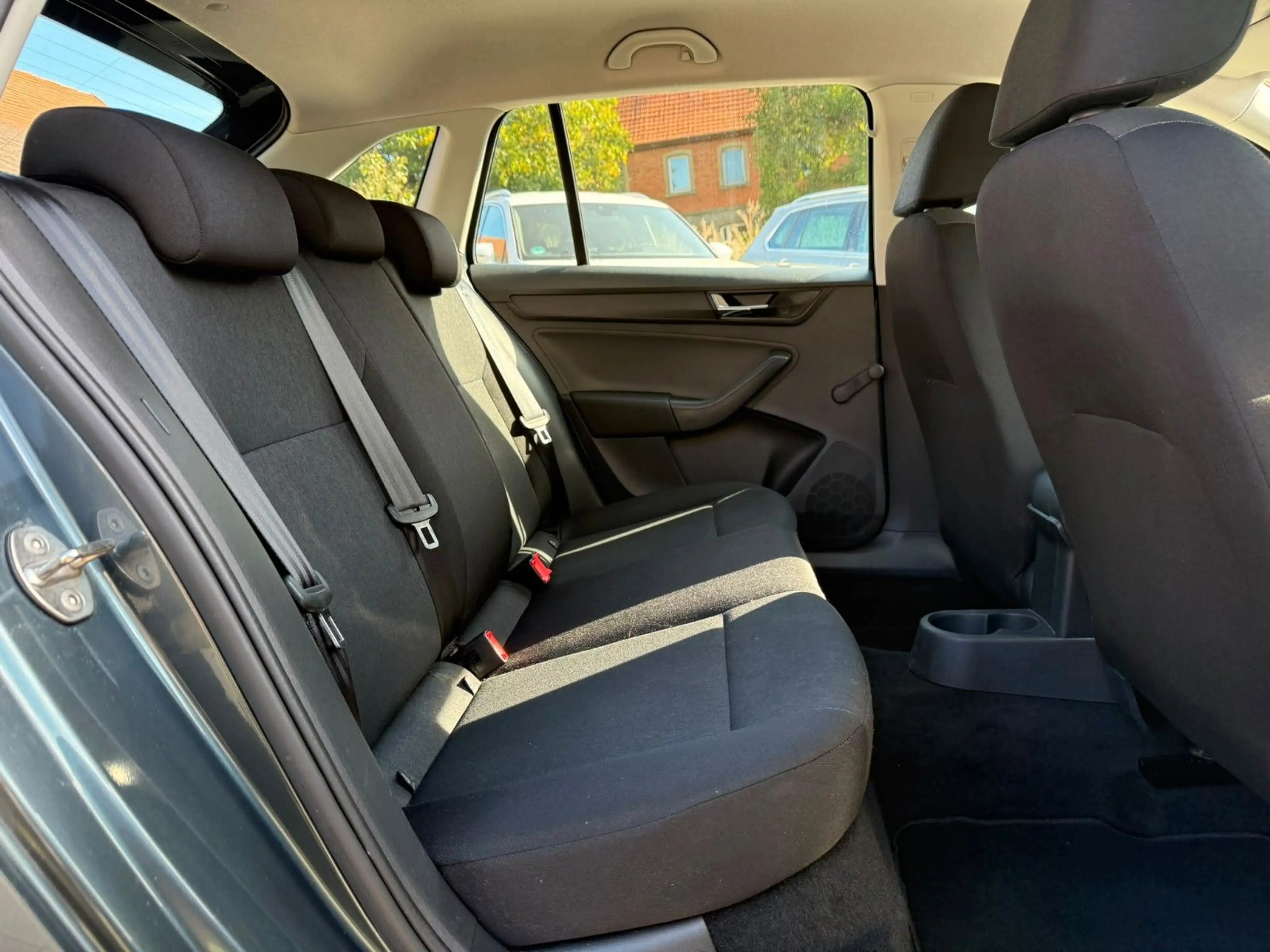 Skoda Rapid/Spaceback Spaceback Cool Edition — photo 15