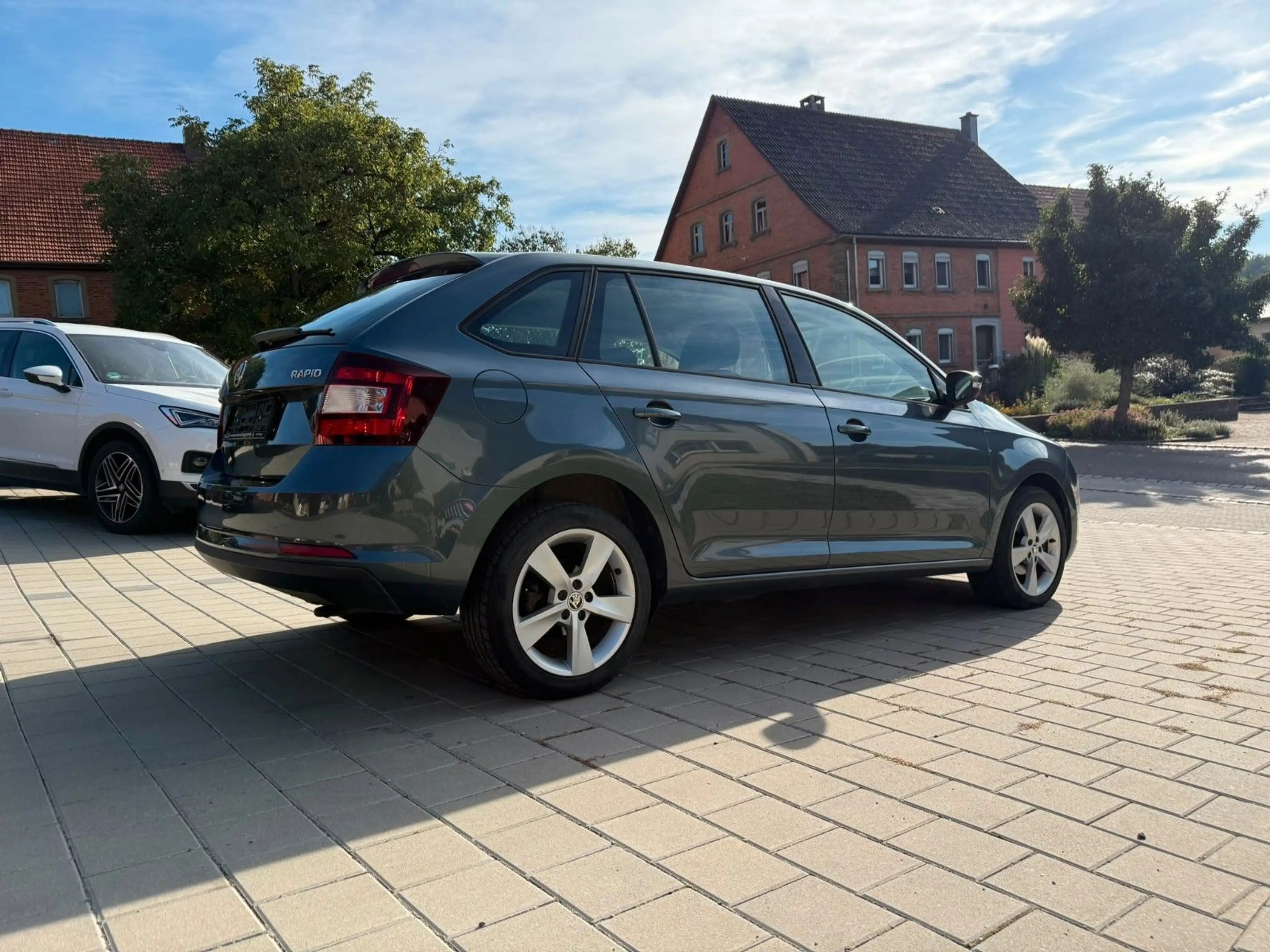 Skoda Rapid/Spaceback Spaceback Cool Edition — photo 6