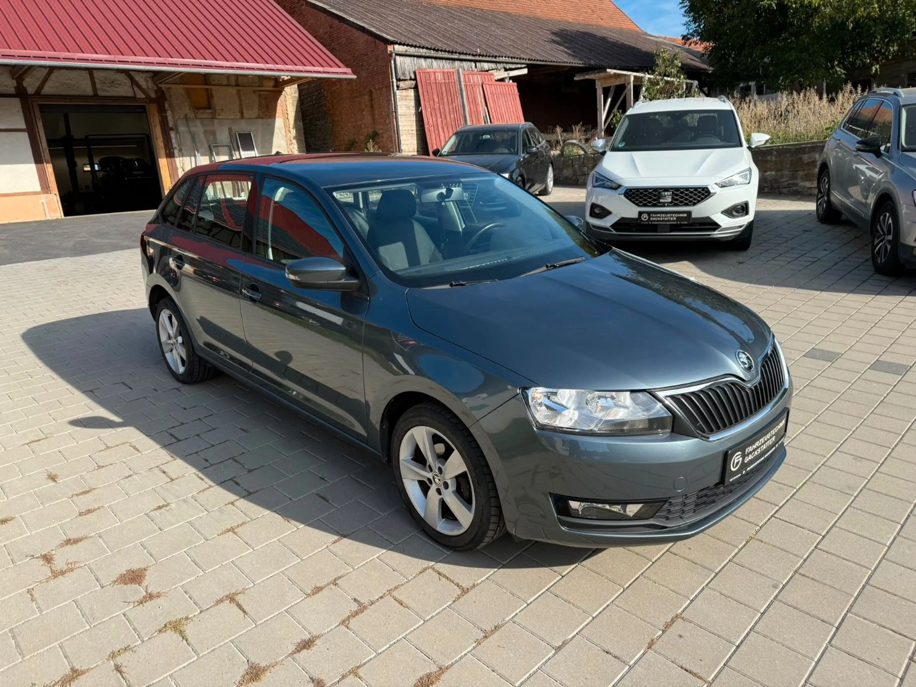 Skoda Rapid/Spaceback Spaceback Cool Edition — photo 8