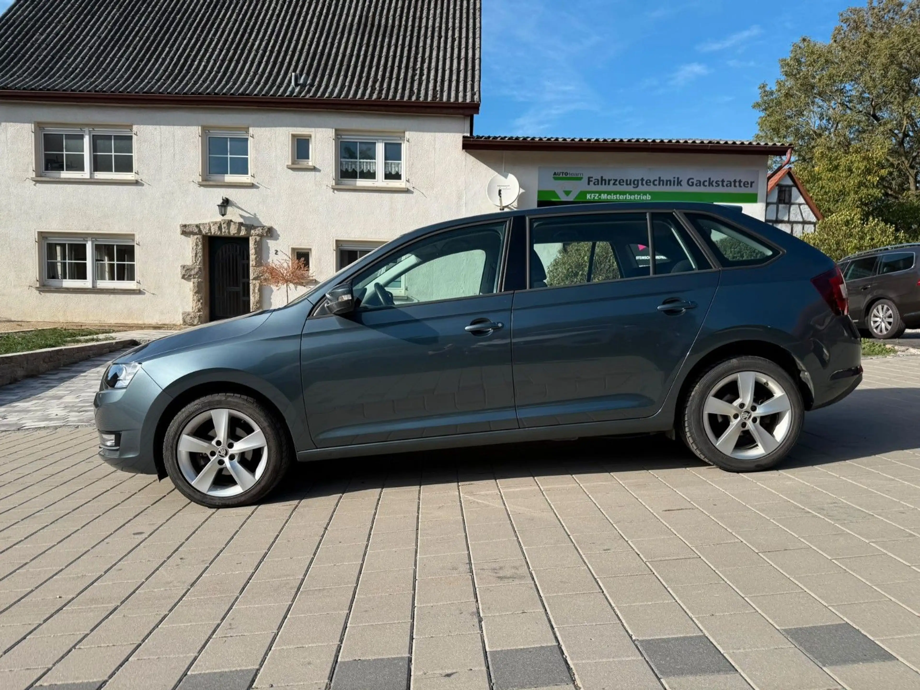 Skoda Rapid/Spaceback Spaceback Cool Edition — photo 2