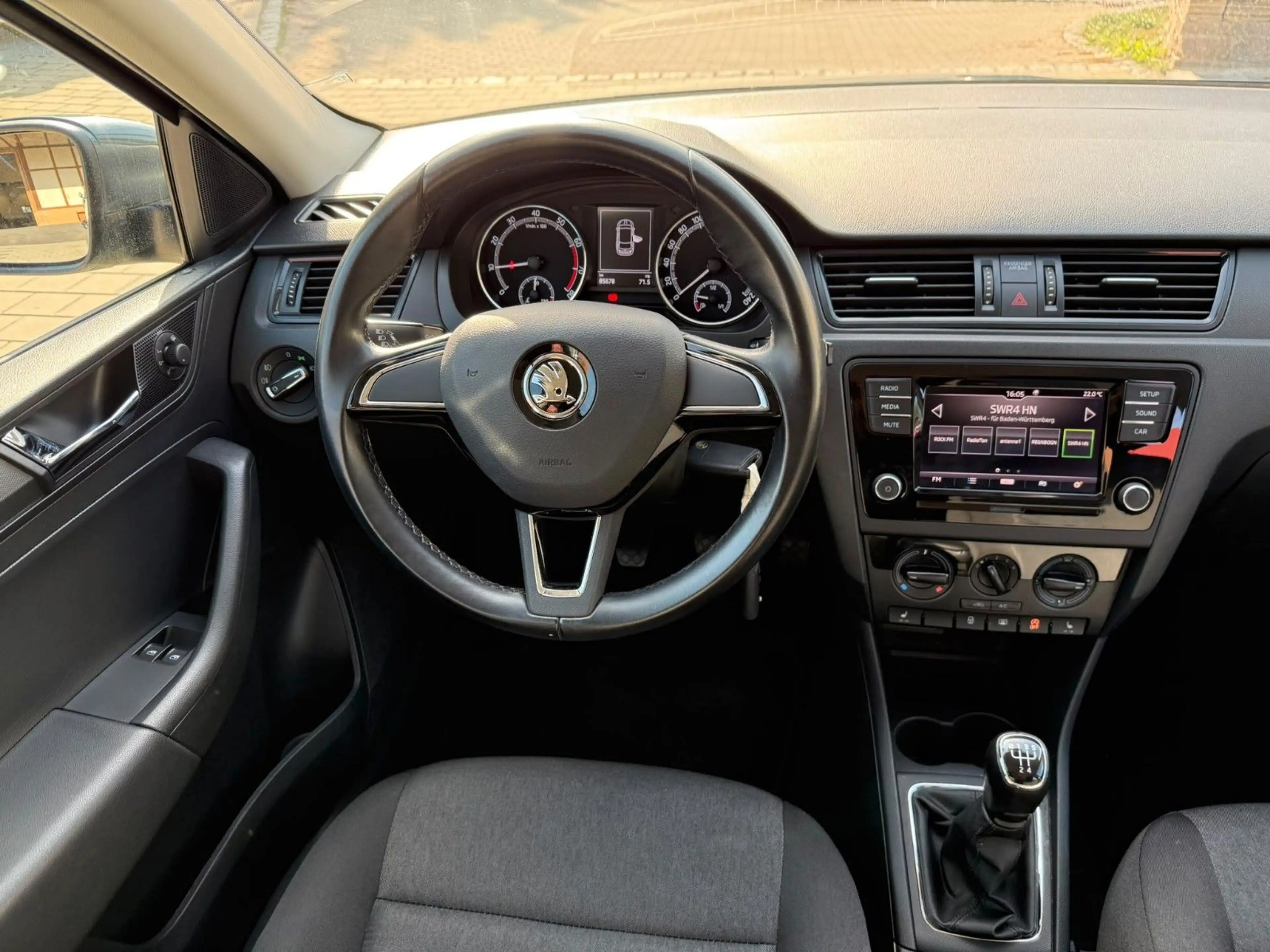 Skoda Rapid/Spaceback Spaceback Cool Edition — photo 11
