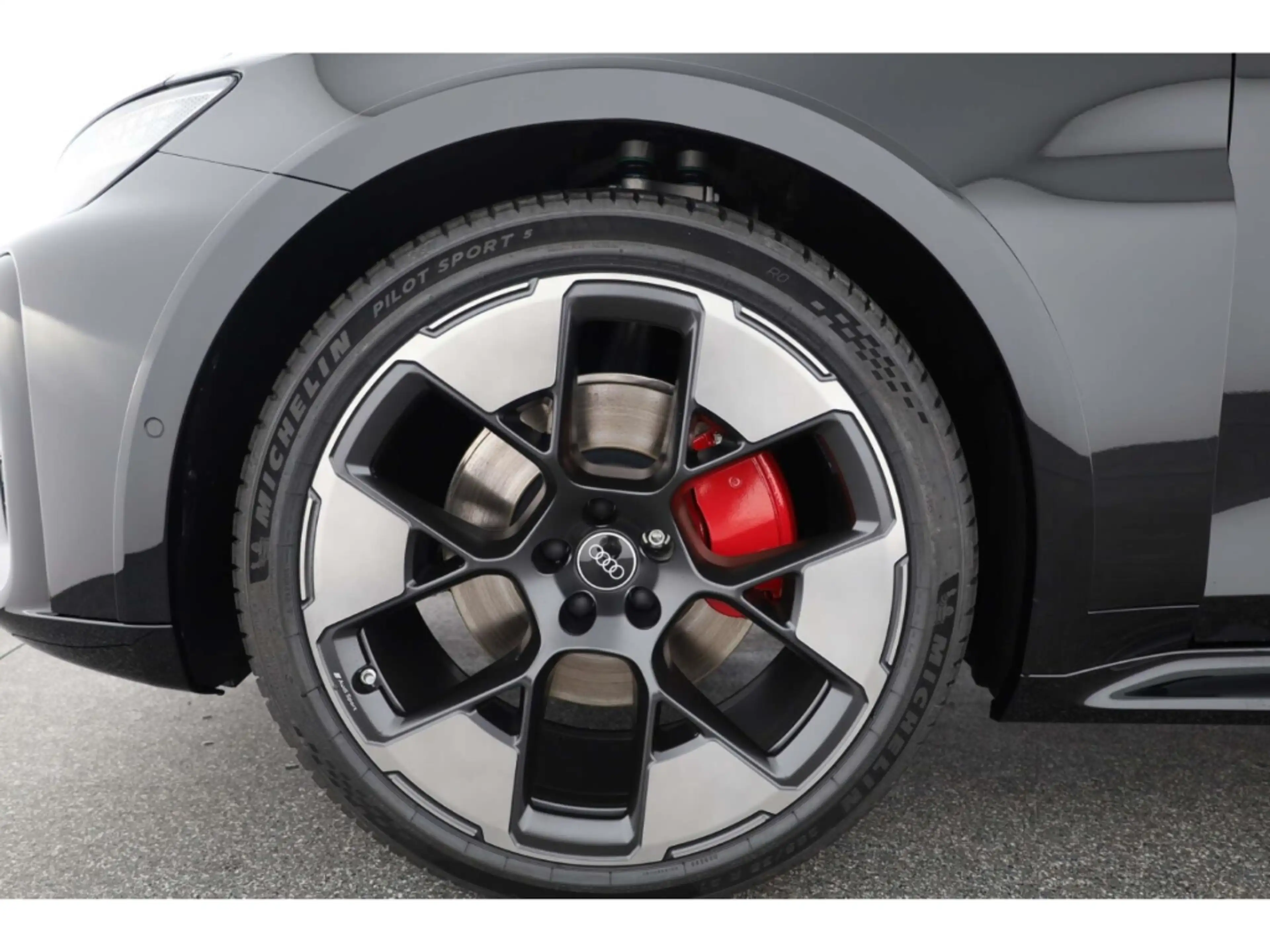Audi A6 allroad TDI quattro — photo 8