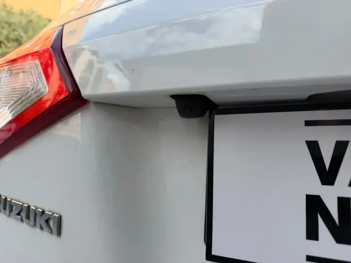 Suzuki Vitara 1.6 DDIS GLE 2015, foto 25