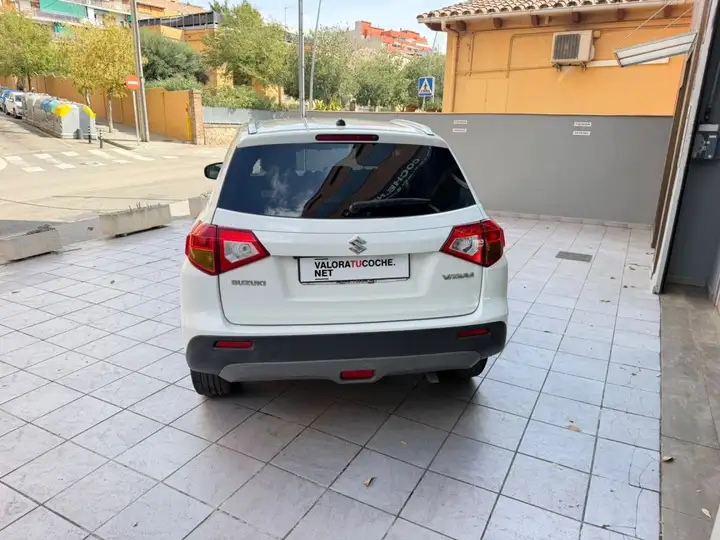 Suzuki Vitara 1.6 DDIS GLE 2015, foto 4