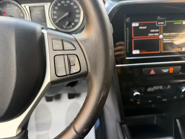 Suzuki Vitara 1.6 DDIS GLE 2015, foto 18