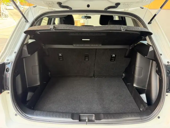Suzuki Vitara 1.6 DDIS GLE 2015, foto 16