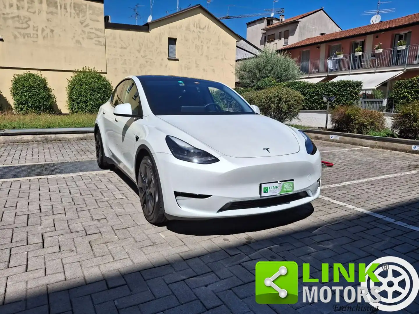 Tesla Model Y Long Range Dual Motor AWD GARANZIA TESLA Bianco - 1