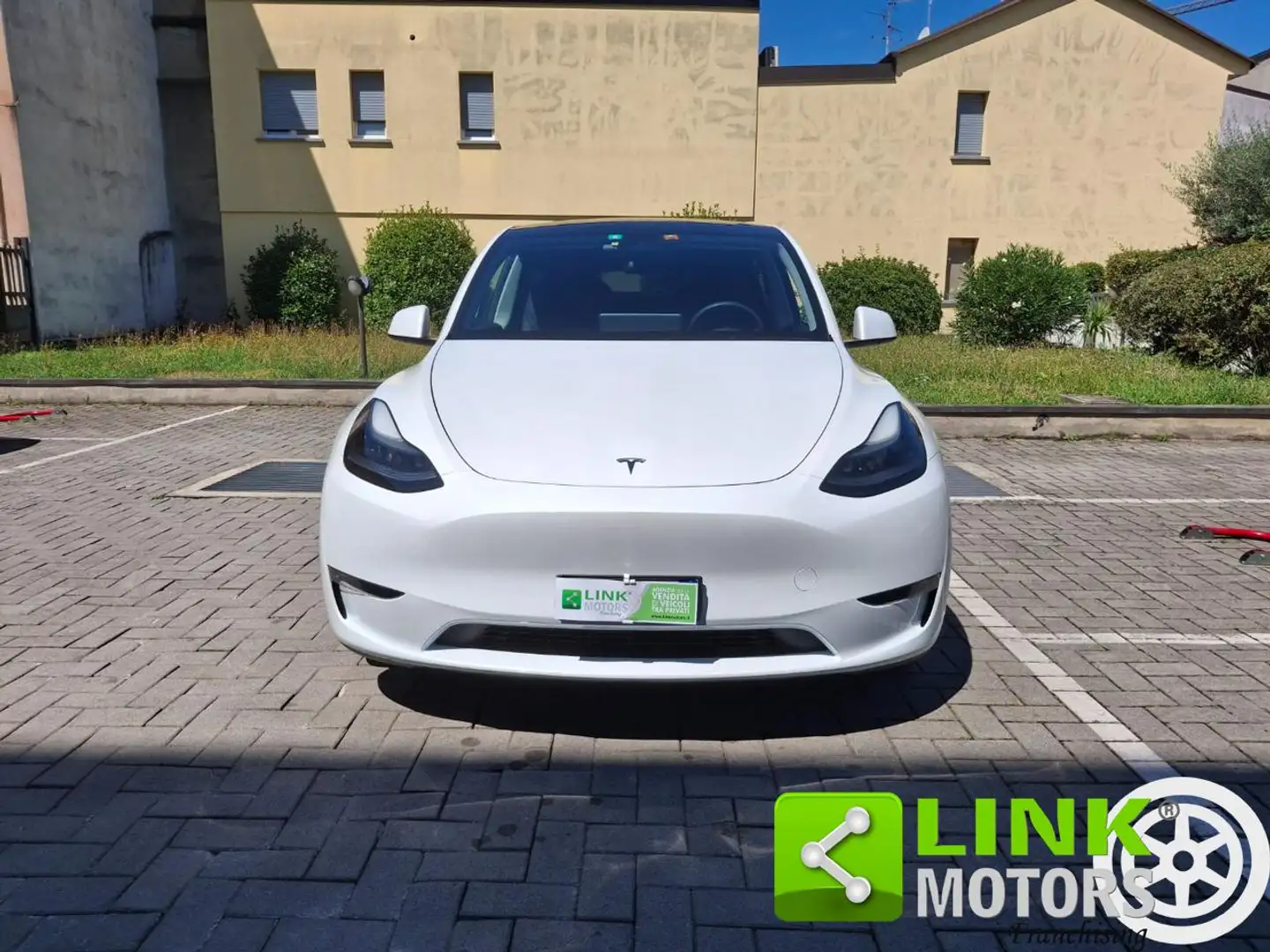 Tesla Model Y Long Range Dual Motor AWD GARANZIA TESLA Bianco - 2