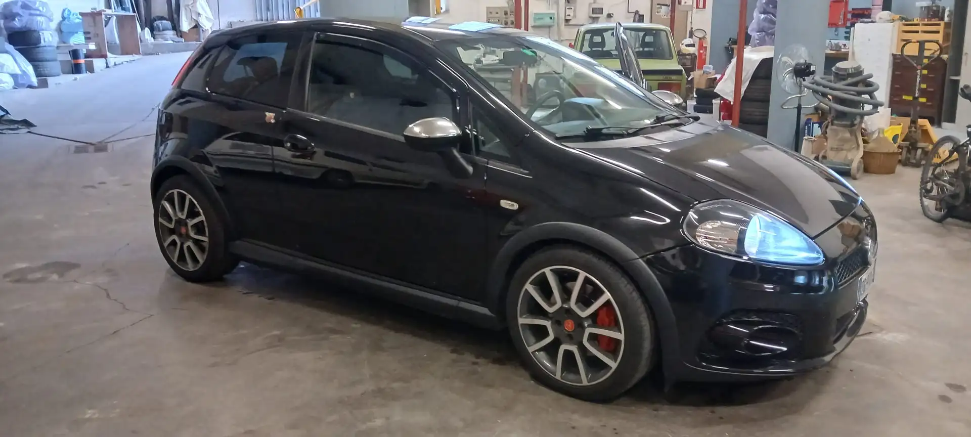 Abarth Grande Punto Grande Punto 1.4 t. t-jet 155cv 3p Schwarz - 1